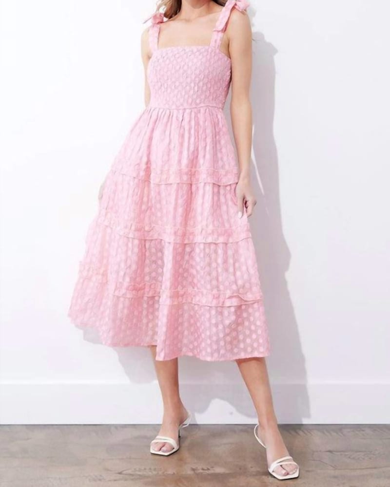 Front of a model wearing a size Large No Doubts Midi Dress in Pink in Pink by Strut & Bolt. | dia_product_style_image_id:338250